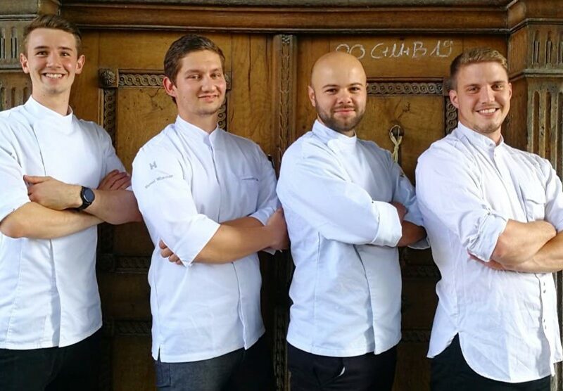 Manuel & Team 2